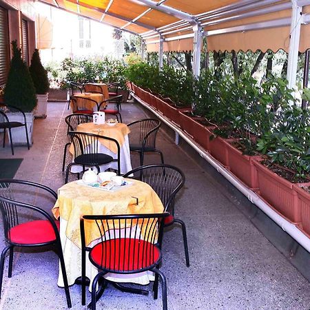 B&B La Terrazza Брешия Экстерьер фото