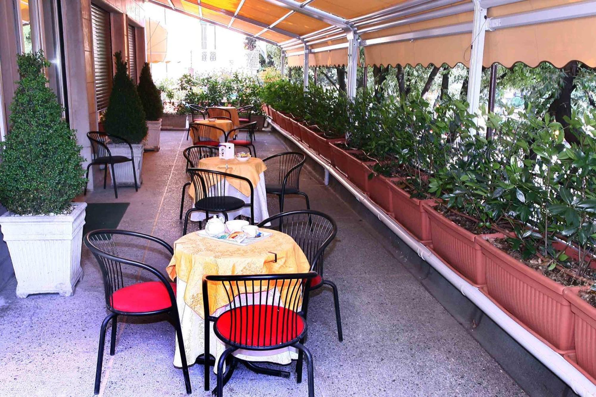 B&B La Terrazza Брешия Экстерьер фото
