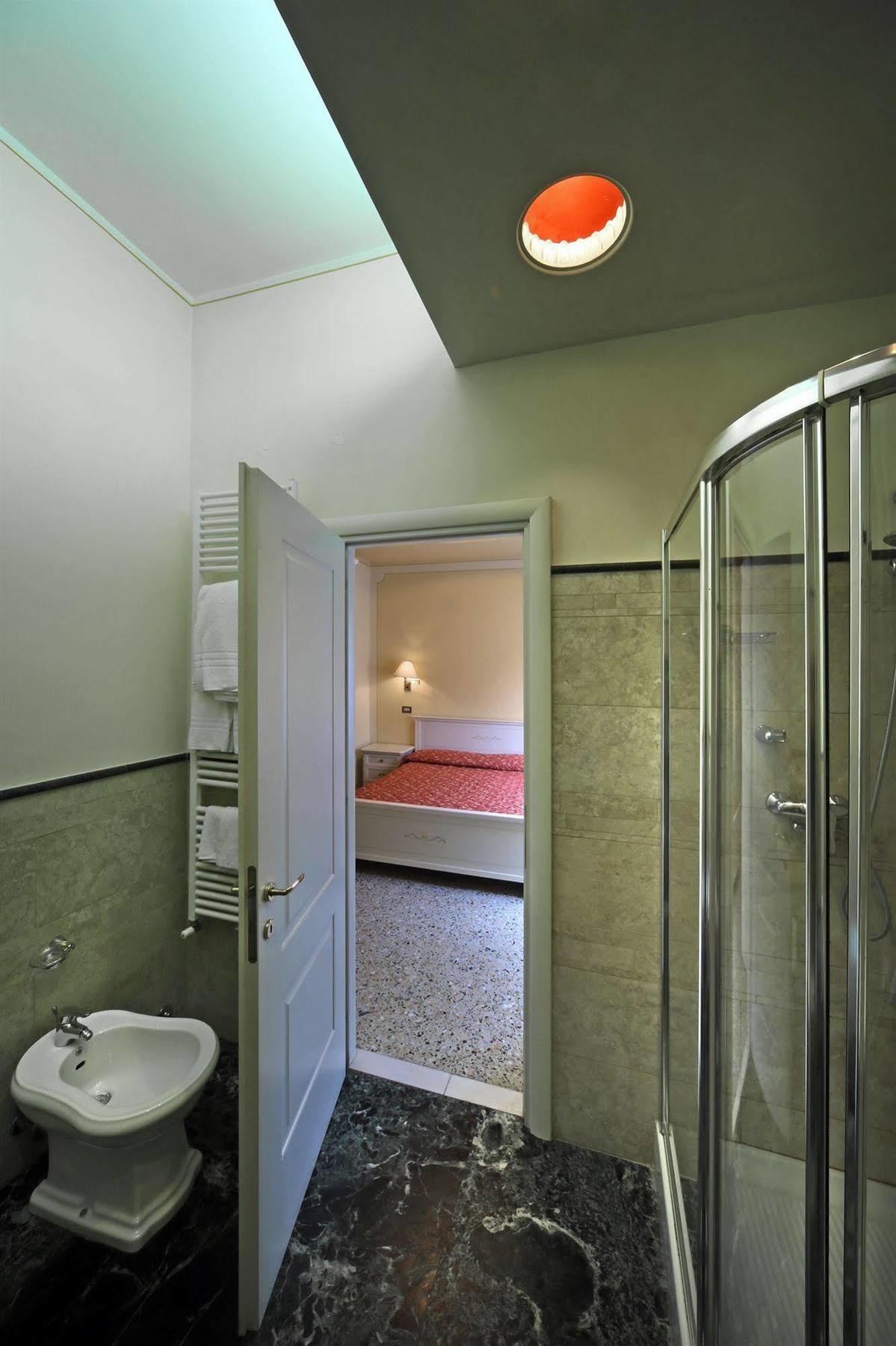 B&B La Terrazza Брешия Экстерьер фото