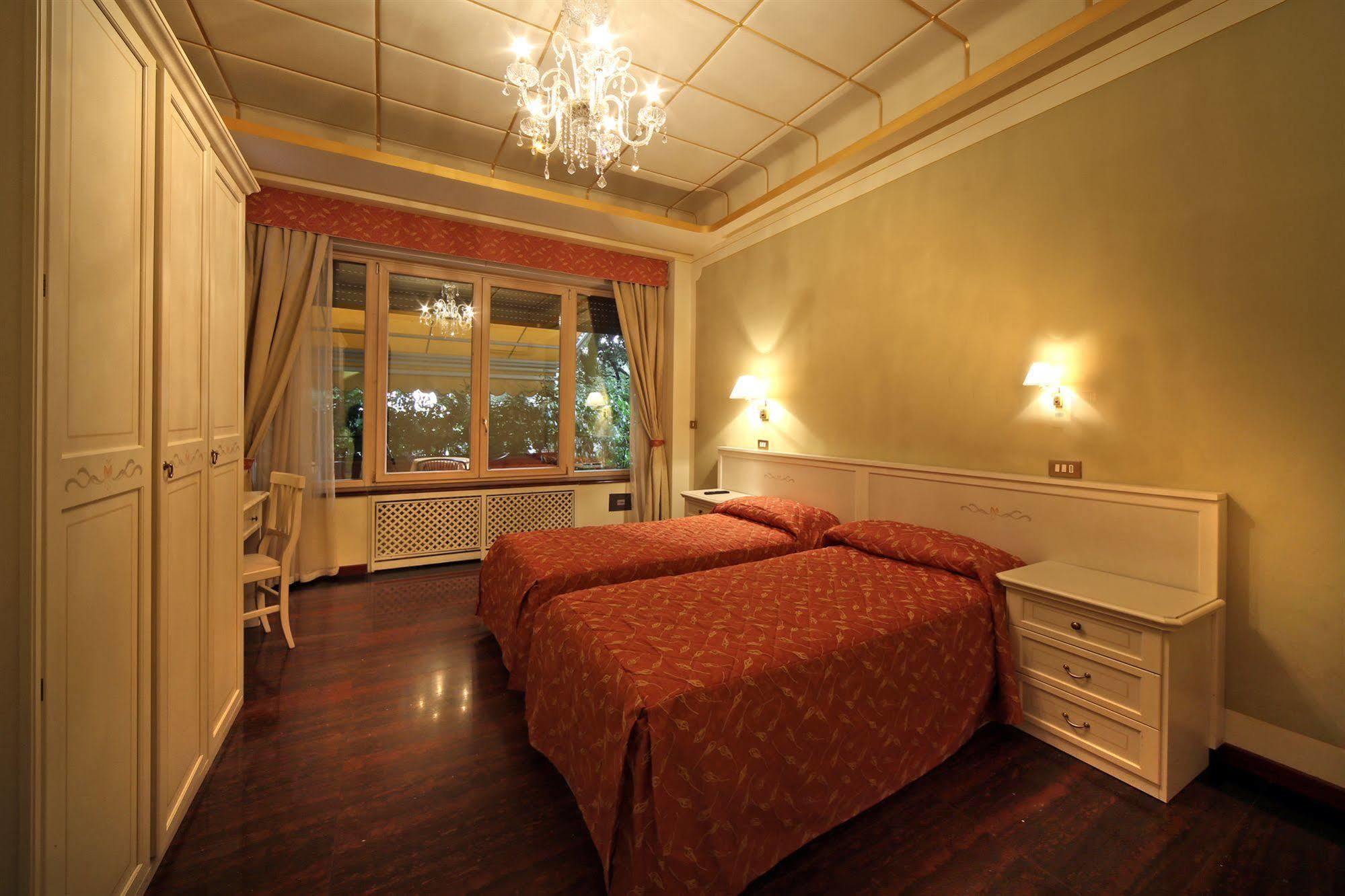 B&B La Terrazza Брешия Экстерьер фото