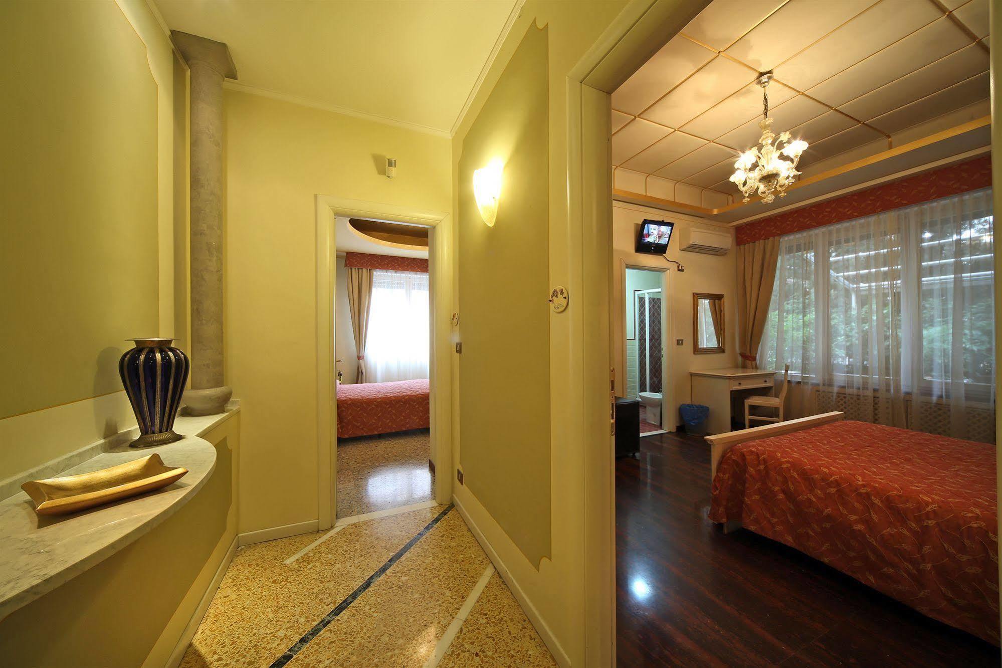 B&B La Terrazza Брешия Экстерьер фото